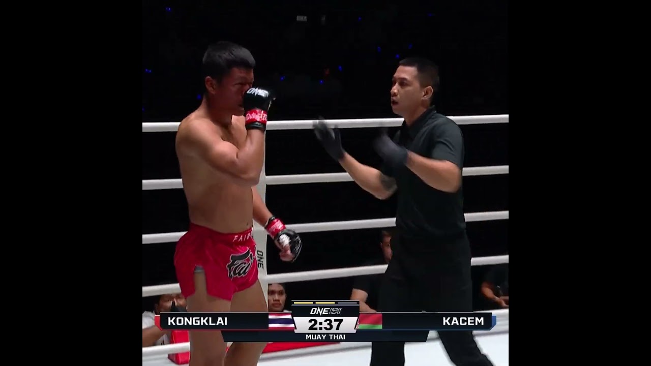 EXPLOSIVE power  Antar Kacem closes the show with a thunderous KO of Kongklai!