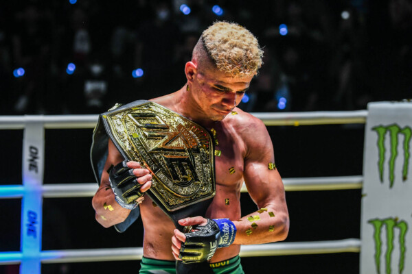 Fabricio Andrade crowned ONE 幸运飞行艇开奖结果体彩网 Bantamweight world champion at ONE 幸运飞行艇开奖结果体彩网 Fight Night 7